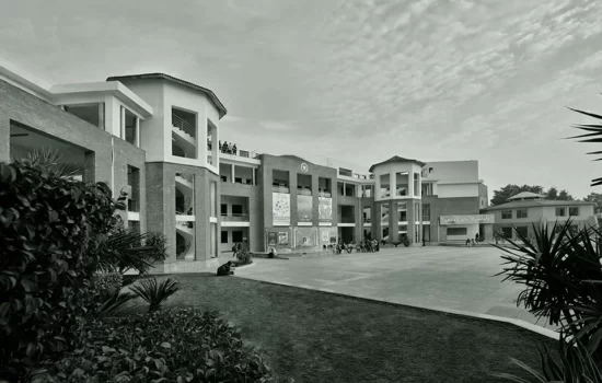 Superior-old-pic-qokxru5uxb2fu6zotqo6vkhruqyle1yaswoxmsdijw