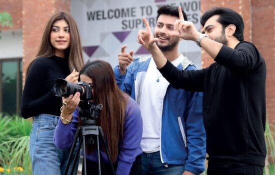 mass-com-qomjhymeo5v22aef1iroyntvta5i3qykunzl0t4c30